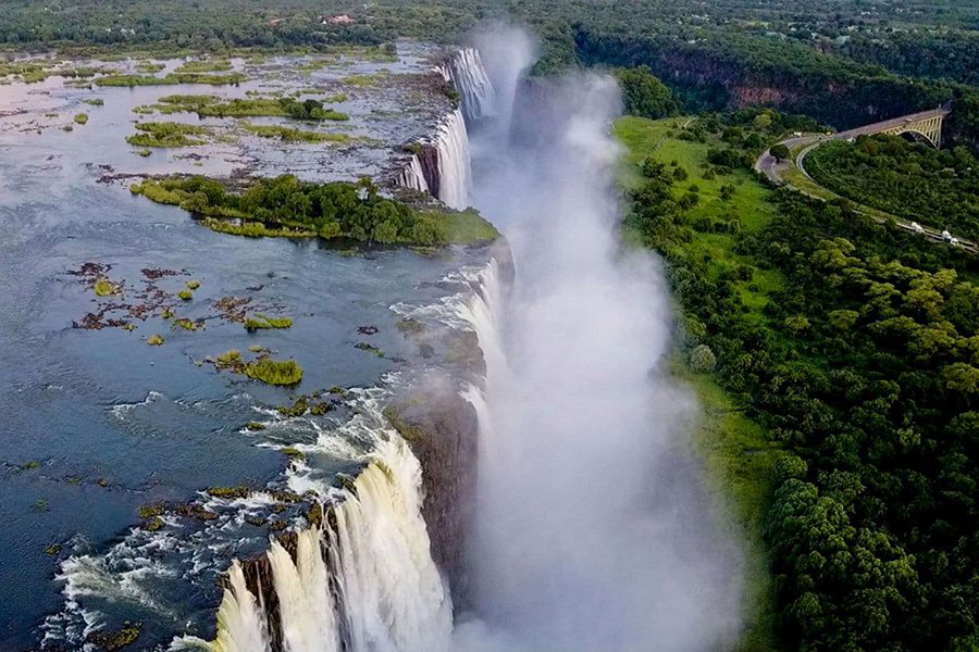Victoria-Falls